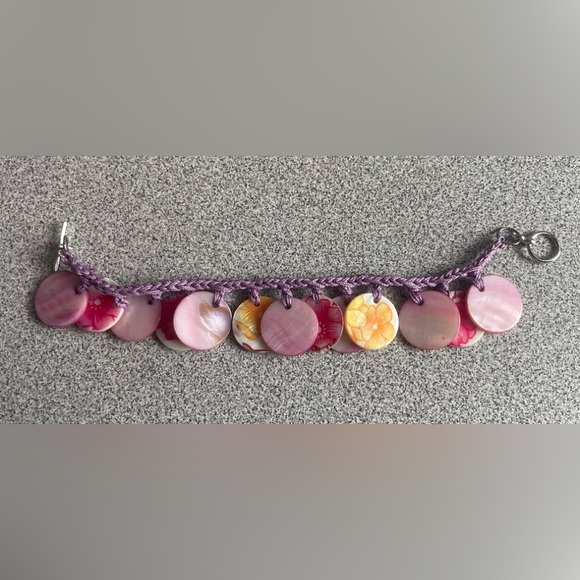 Purple & Pink Shell Crochet Bracelet - Picture 4 of 6